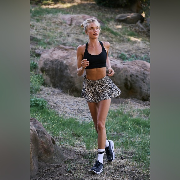 🆕 Free People FP Movement Run Racer Sports Bra Black Sz L - Picture 7 of 14